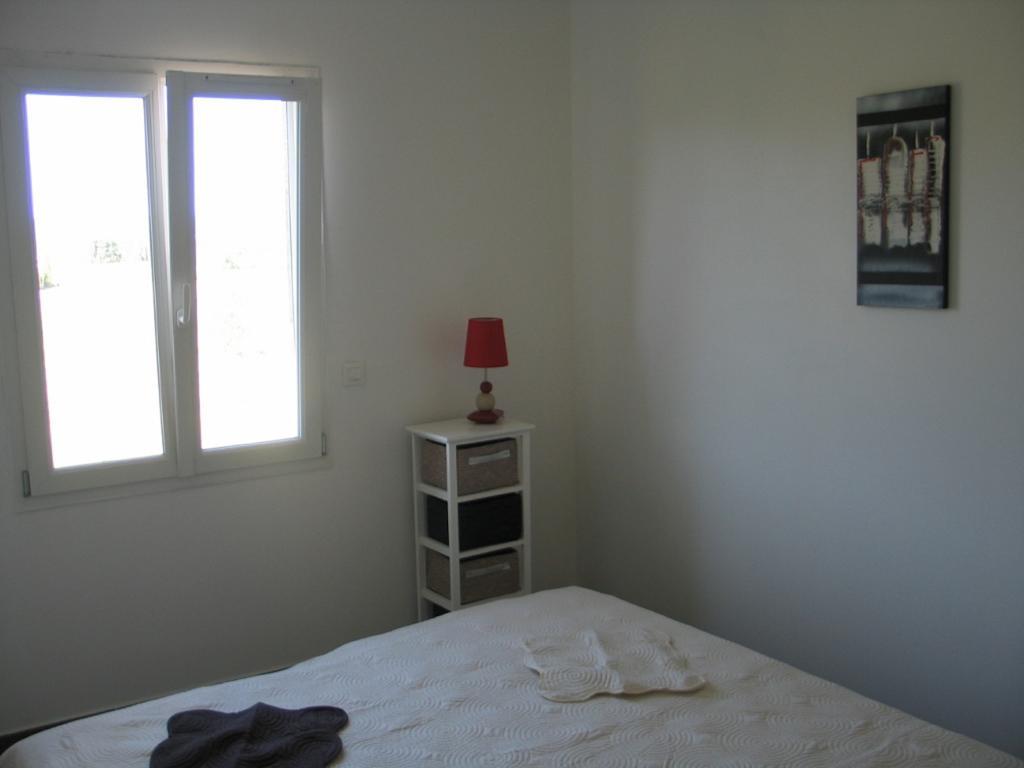 Apartamento Les Romarins Aigne  Habitación foto